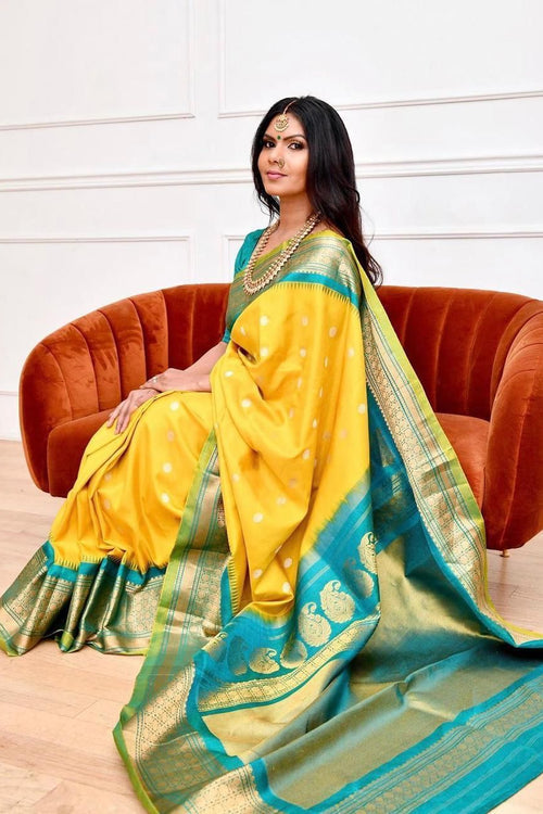 Yellow Banarasi Silk Women's Saree With Jacquard Woven | Wedding Wear Saree | Bridal Saree | Indian Designer Saree | Reception wear 2024 Saree