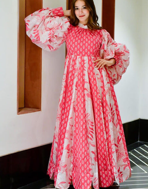 Load image into Gallery viewer, rajyogam designer gown surat

