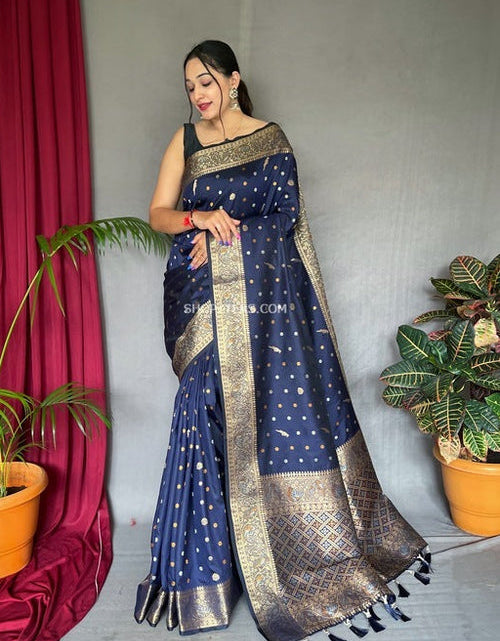 Load image into Gallery viewer, rajyogam banarasi silk saree surat
