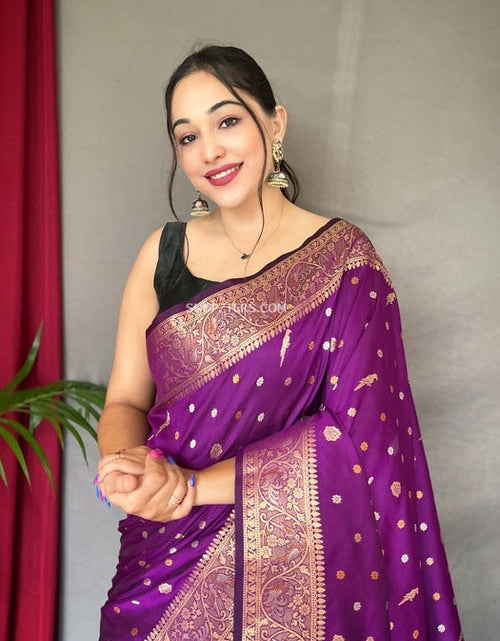 Load image into Gallery viewer, rajyogam banarasi silk saree surat
