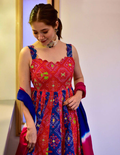 Load image into Gallery viewer, rajyogam designer gown surat

