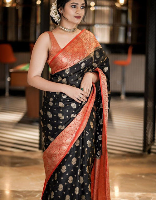 Load image into Gallery viewer, rajyogam banarasi silk saree surat
