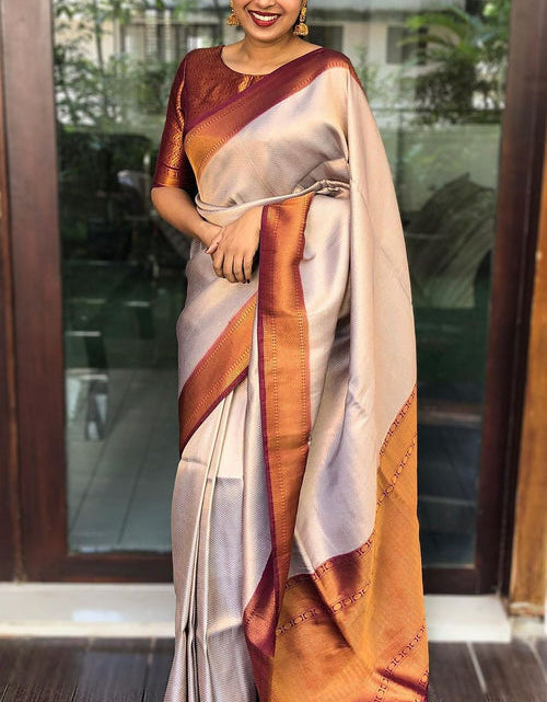 Load image into Gallery viewer, rajyogam soft silk saree surat
