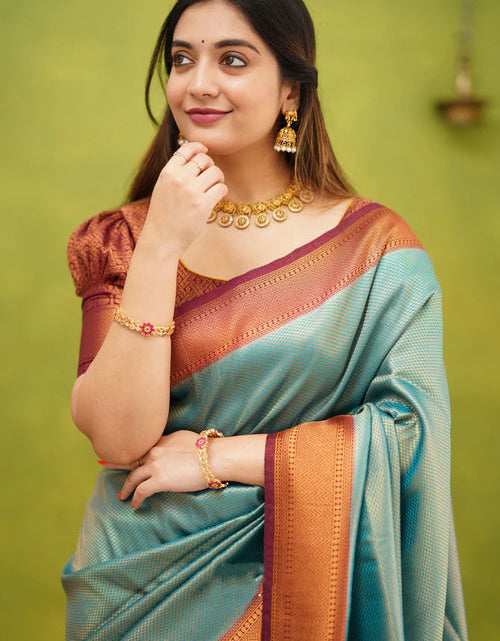 Load image into Gallery viewer, rajyogam banarasi silk saree surat
