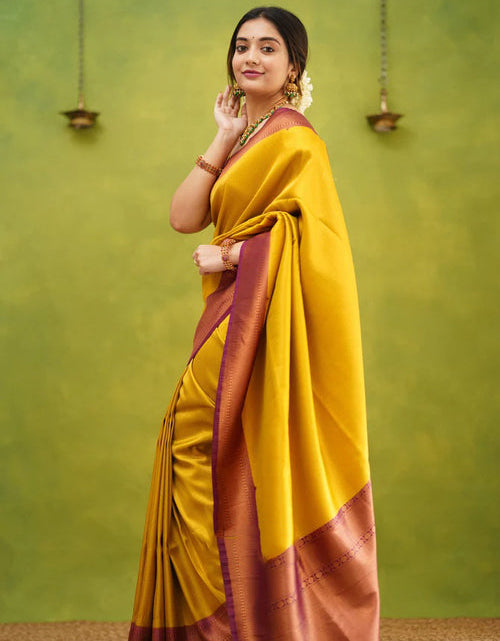 Load image into Gallery viewer, rajyogam soft silk saree surat
