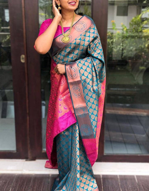 Load image into Gallery viewer, rajyogam banarasi silk saree surat
