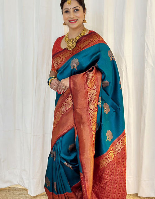 Load image into Gallery viewer, rajyogam banarasi silk saree surat
