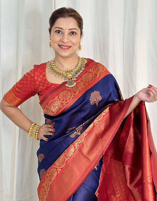 Load image into Gallery viewer, rajyogam banarasi silk saree surat
