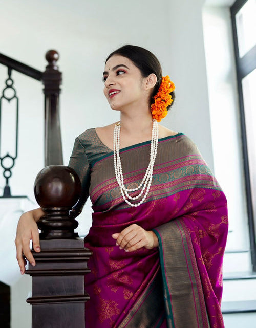 Load image into Gallery viewer, rajyogam banarasi silk saree surat
