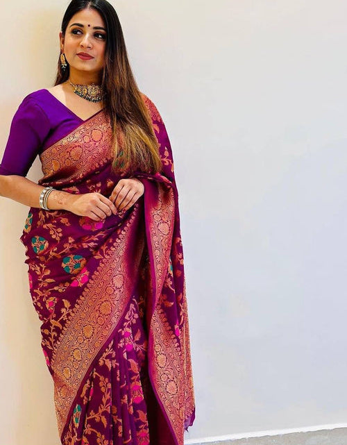 Load image into Gallery viewer, rajyogam banarasi silk saree surat
