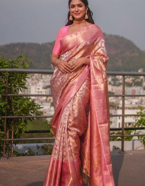 Load image into Gallery viewer, rajyogam banarasi silk saree surat
