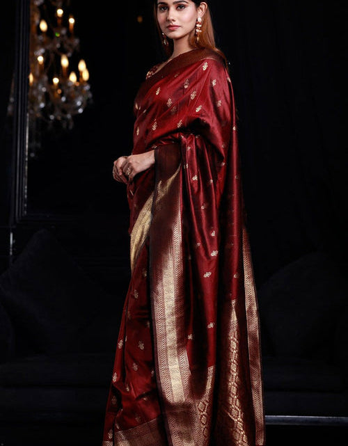 Load image into Gallery viewer, rajyogam banarasi silk saree surat
