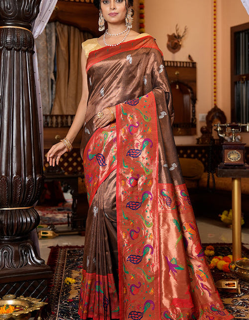 Load image into Gallery viewer, rajyogam paithani silk saree surat
