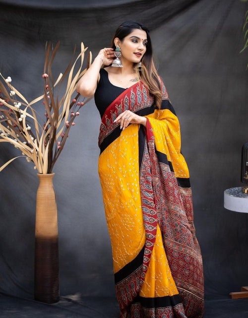 Load image into Gallery viewer, rajyogam soft silk saree surat
