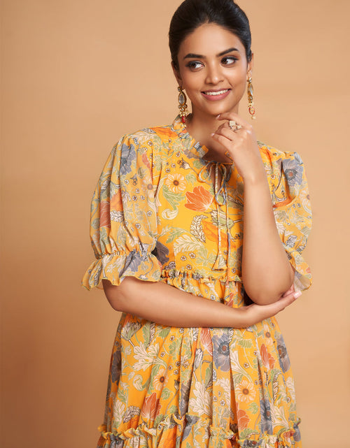 Load image into Gallery viewer, rajyogam designer gown surat
