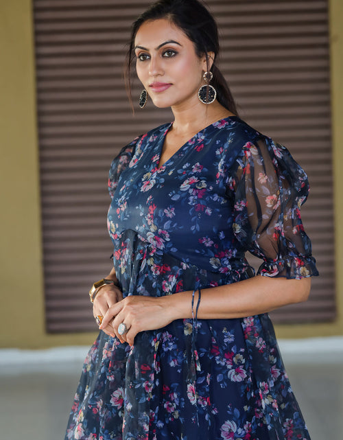Load image into Gallery viewer, rajyogam designer gown surat
