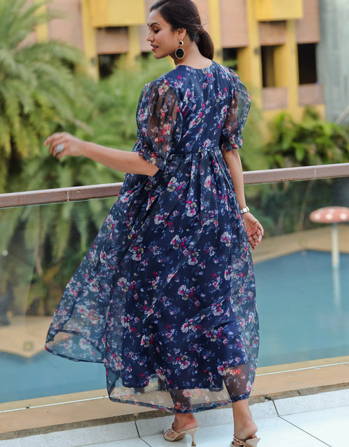 Load image into Gallery viewer, rajyogam designer gown surat
