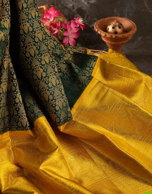 Load image into Gallery viewer, rajyogam soft banarasi silk saree surat
