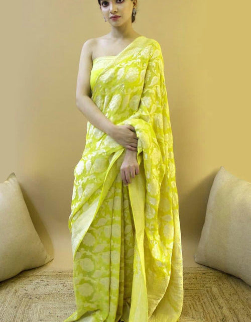 Load image into Gallery viewer, rajyogam soft silk saree surat
