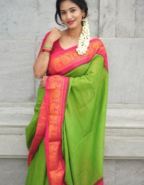 Load image into Gallery viewer, rajyogam banarasi silk saree surat
