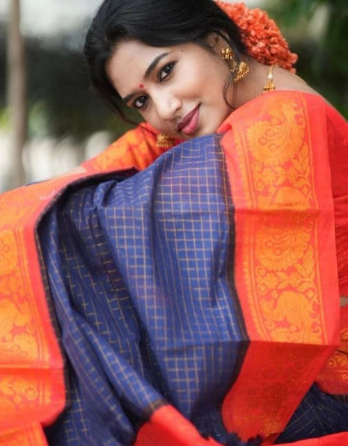 Load image into Gallery viewer, rajyogam banarasi silk saree surat
