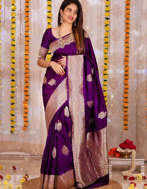 Load image into Gallery viewer, rajyogam banarasi silk saree surat
