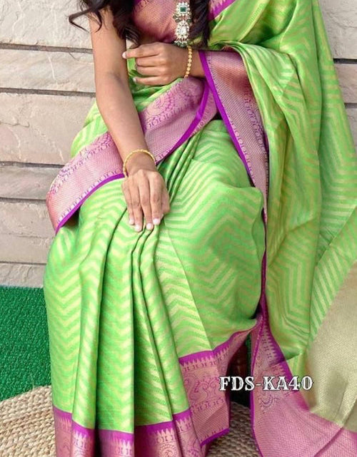 Load image into Gallery viewer, rajyogam banarasi silk saree surat
