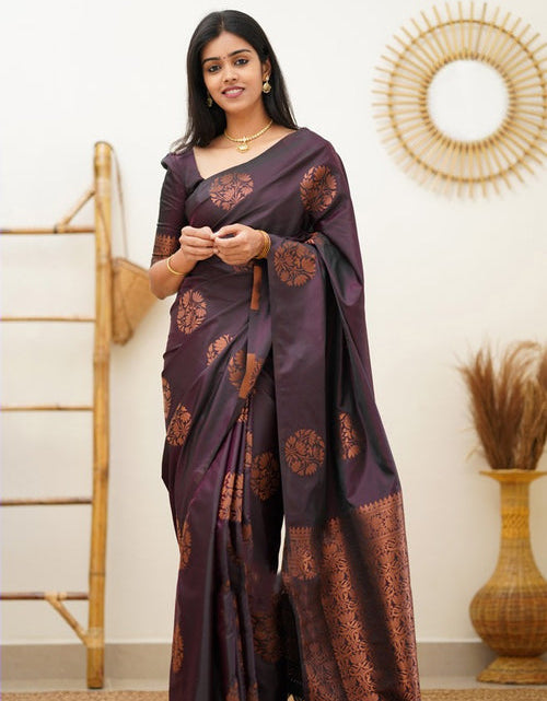 Load image into Gallery viewer, rajyogam soft silk saree surat
