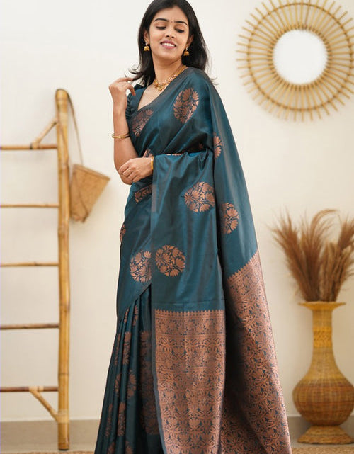 Load image into Gallery viewer, rajyogam soft silk saree surat
