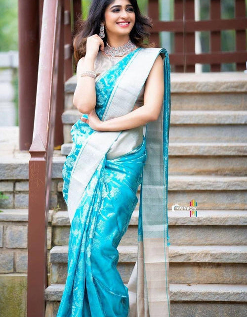 Load image into Gallery viewer, rajyogam banarasi silk saree surat
