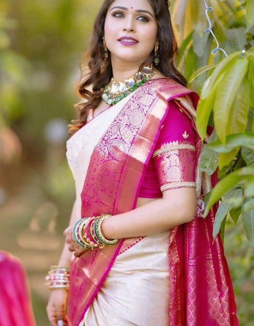 Load image into Gallery viewer, rajyogam banarasi silk saree surat
