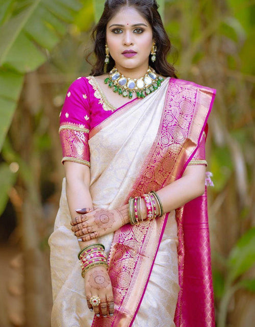 Load image into Gallery viewer, rajyogam banarasi silk saree surat
