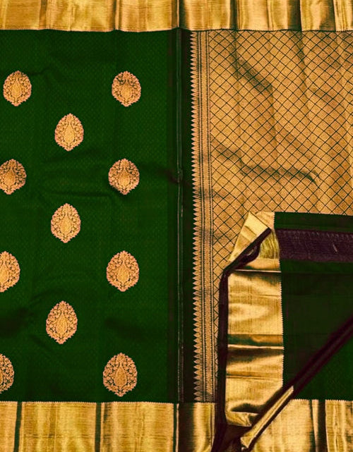 Load image into Gallery viewer, rajyogam banarasi silk saree surat
