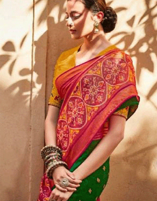 Load image into Gallery viewer, rajyogam soft silk saree surat
