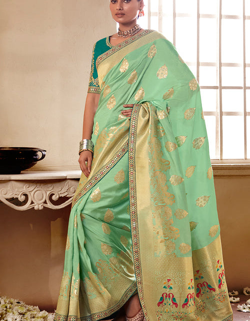 Load image into Gallery viewer, rajyogam banarasi silk saree surat
