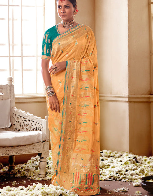 Load image into Gallery viewer, rajyogam banarasi silk saree surat
