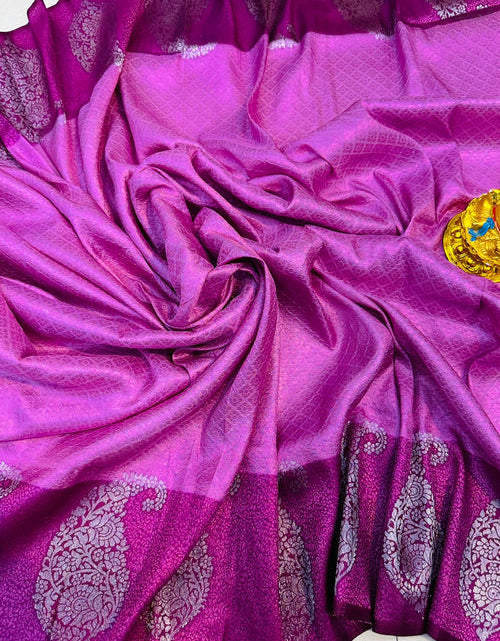 Load image into Gallery viewer, rajyogam soft silk saree surat
