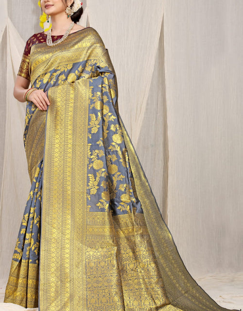 Load image into Gallery viewer, rajyogam banarasi silk saree surat
