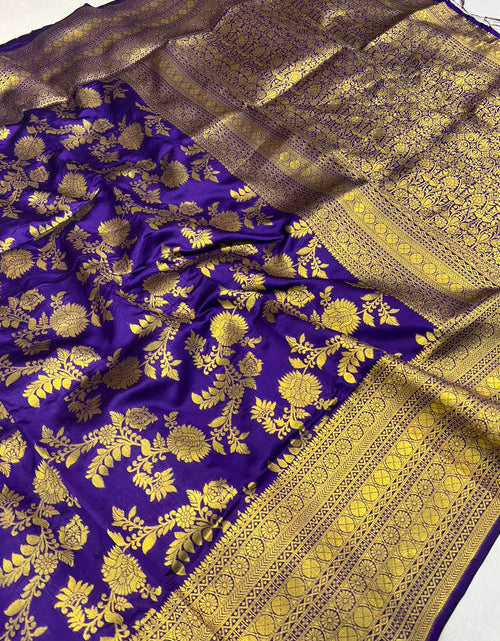 Load image into Gallery viewer, rajyogam banarasi silk saree surat
