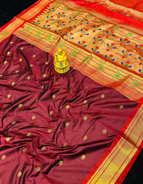 Load image into Gallery viewer, rajyogam paithani silk saree surat
