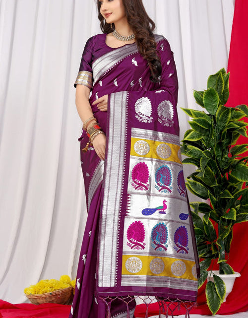 Load image into Gallery viewer, rajyogam paithani silk saree surat
