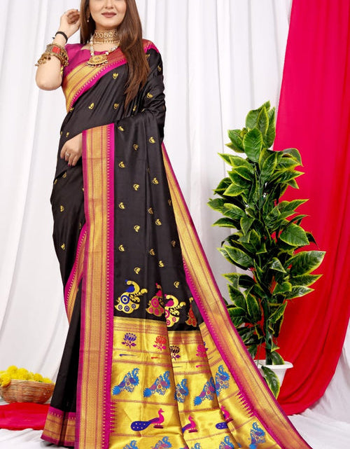 Load image into Gallery viewer, rajyogam paithani silk saree surat
