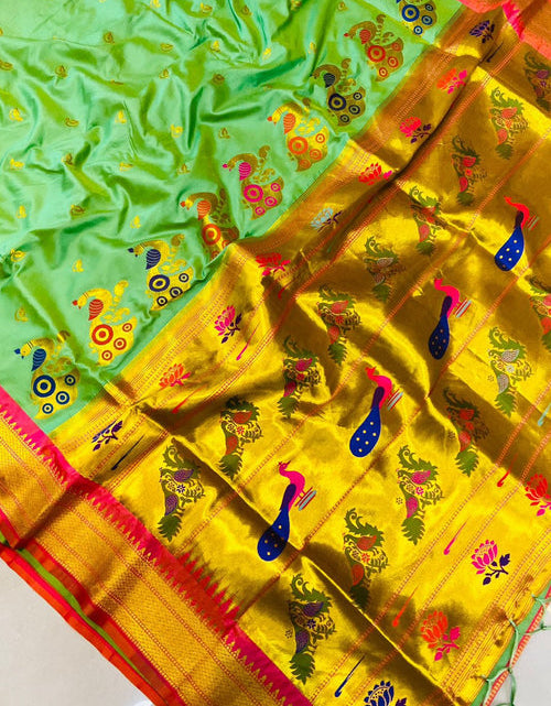 Load image into Gallery viewer, rajyogam paithani silk saree surat
