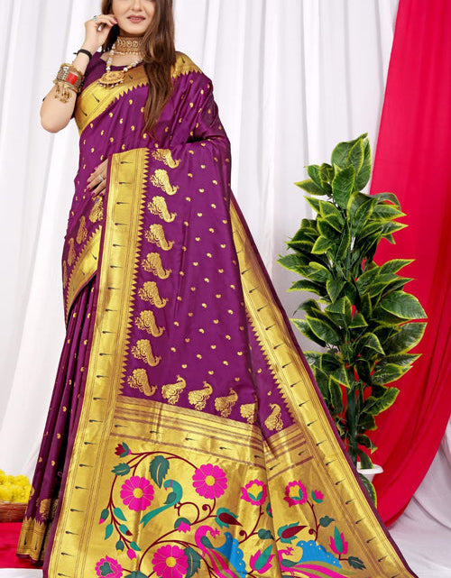 Load image into Gallery viewer, rajyogam paithani silk saree surat
