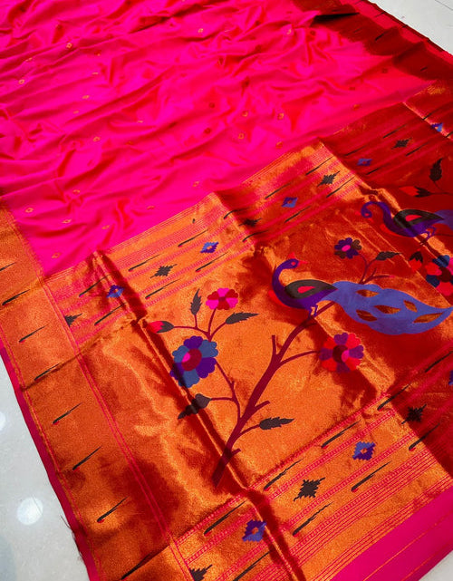 Load image into Gallery viewer, rajyogam paithani silk saree surat
