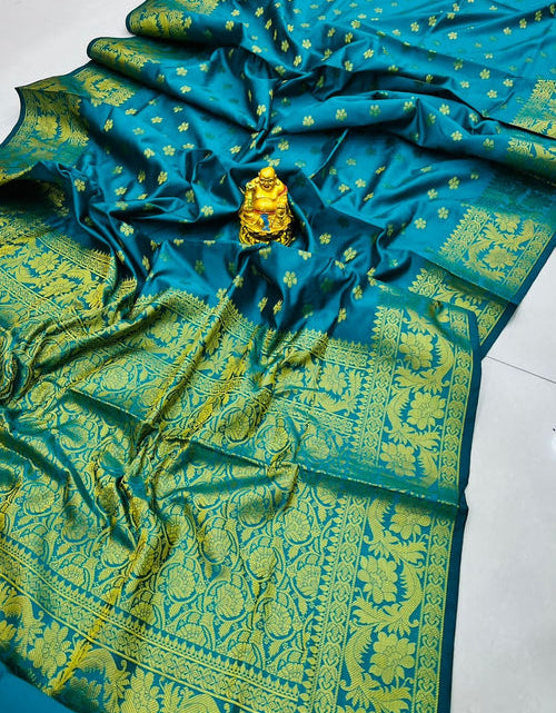 Load image into Gallery viewer, rajyogam banarasi silk saree surat
