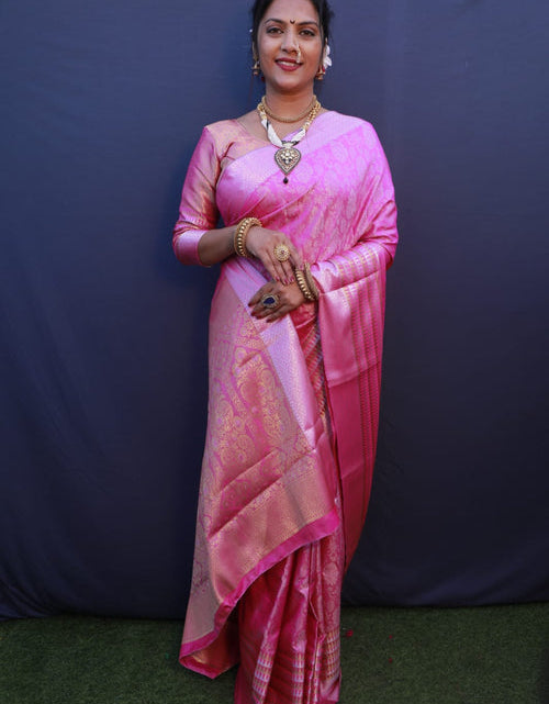 Load image into Gallery viewer, rajyogam banarasi silk saree surat
