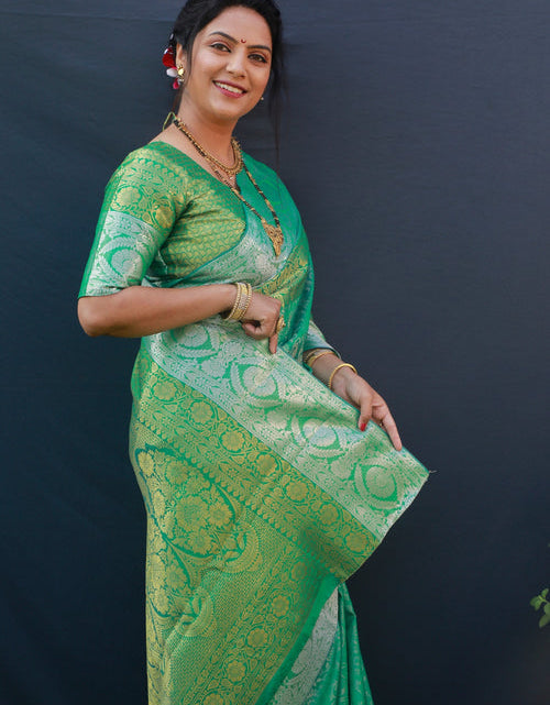 Load image into Gallery viewer, rajyogam banarasi silk saree surat
