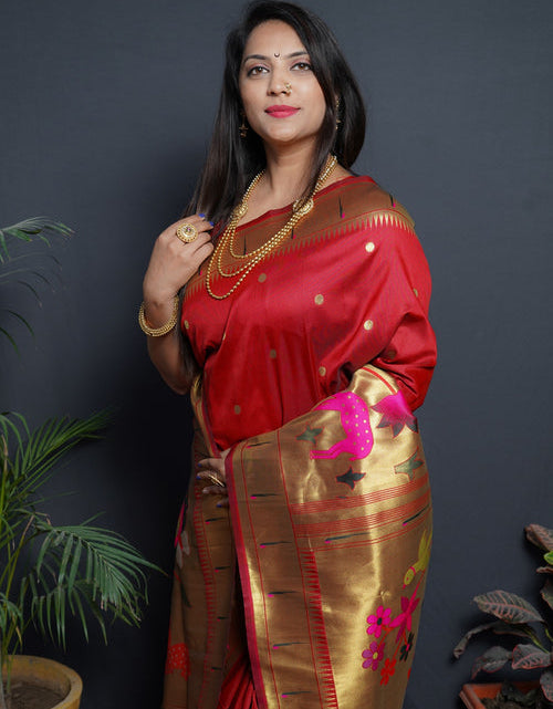 Load image into Gallery viewer, rajyogam paithani silk saree surat
