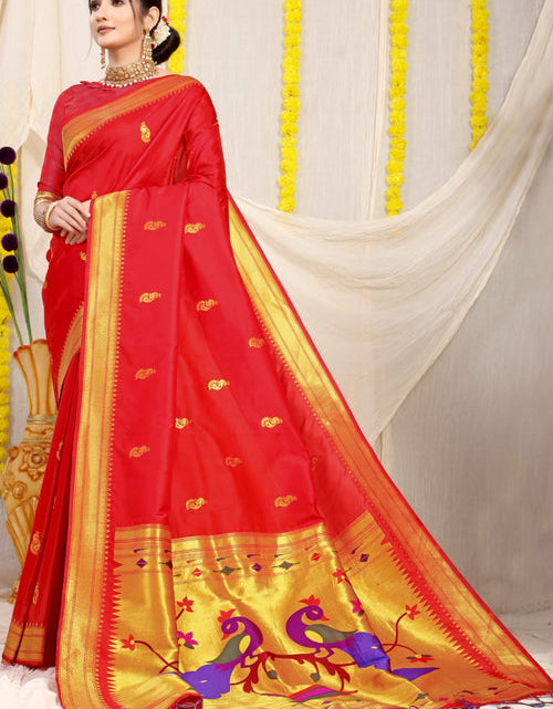 Load image into Gallery viewer, rajyogam paithani silk saree surat
